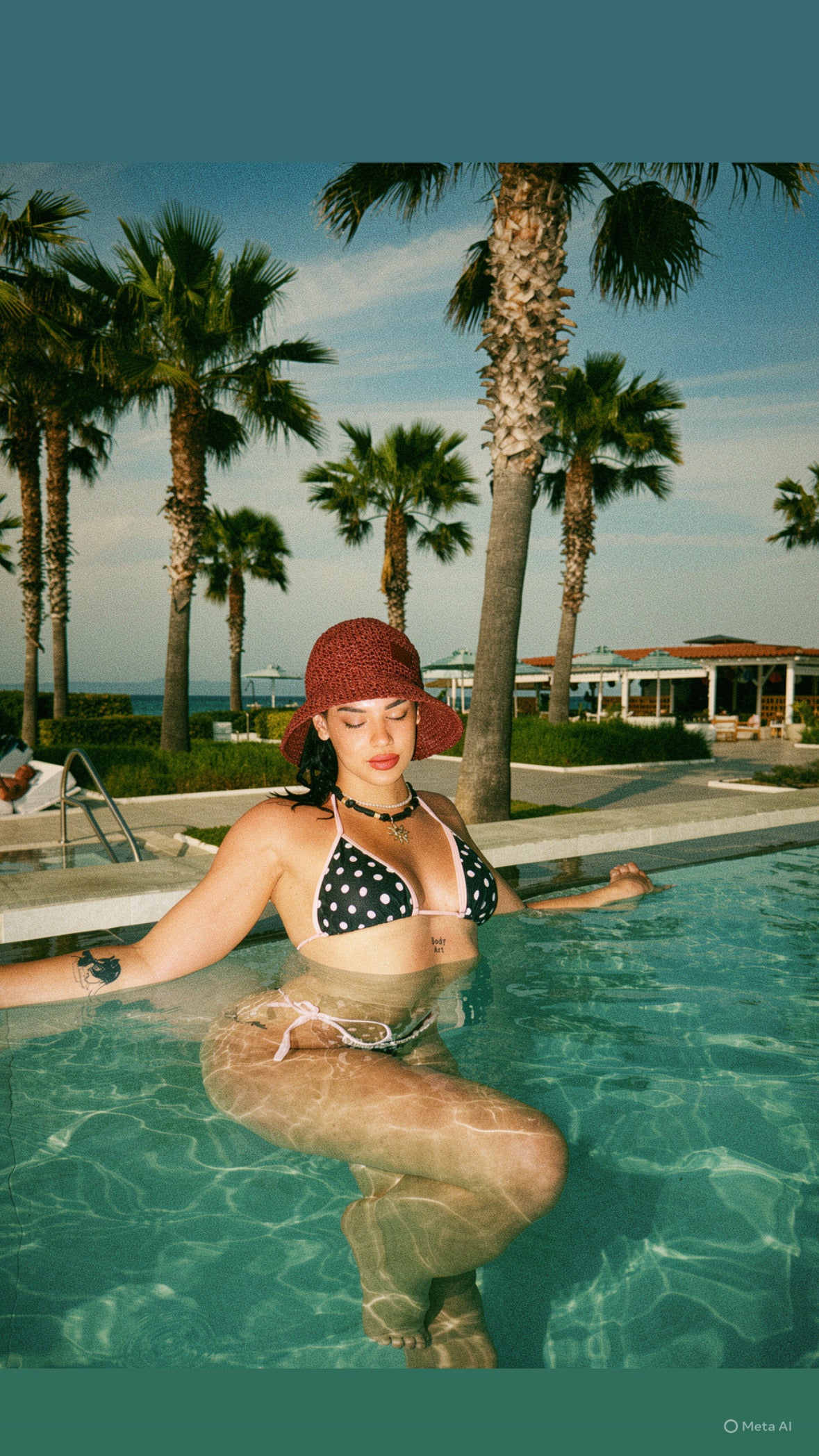 Lola Dot